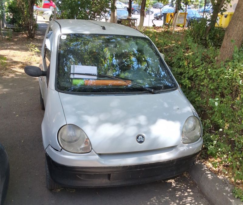 Autovehicul fără stăpân depistat pe str. Sovata din Oradea