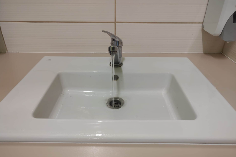 Fără apă timp de 14 ore în zona centrală a Oradei, din cauza lucrărilor la coridorul Magheru – Repub