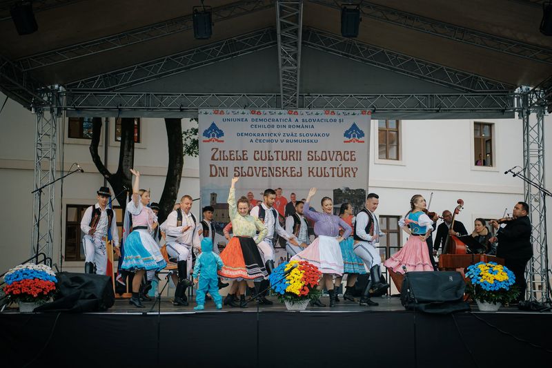 Zilele Culturii Slovace adună tradiții și gastronomie în Cetatea Oradea